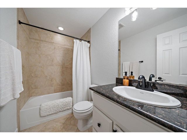 6737 W Yale Ave, Lakewood, CO 80227