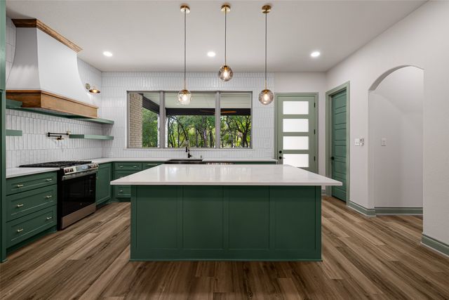 9703 Rosalie Court, Granbury, TX 76049