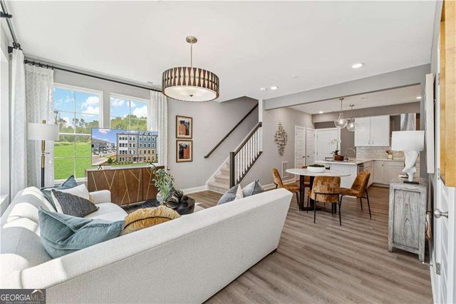 328 Skylar Court SE 99, Atlanta, GA 30315