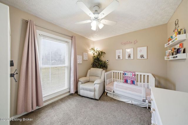 272 Minnie Ln, Shepherdsville, KY 40165