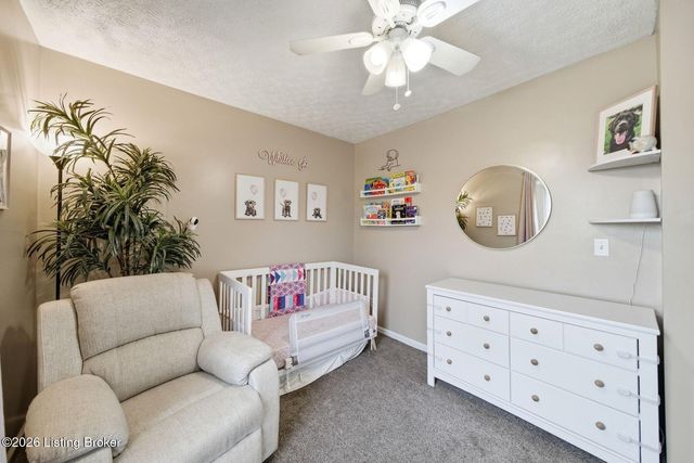 272 Minnie Ln, Shepherdsville, KY 40165