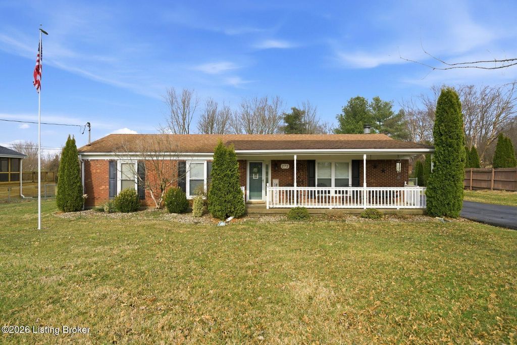 272 Minnie Ln, Shepherdsville, KY 40165