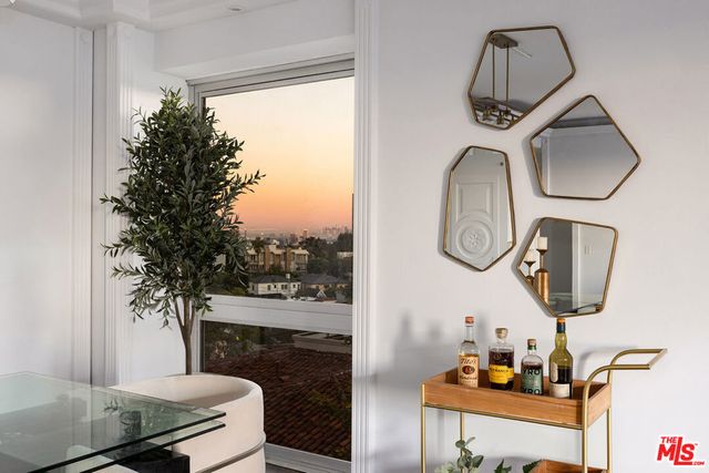 10450 Wilshire Boulevard 8A, Los Angeles, CA 90024