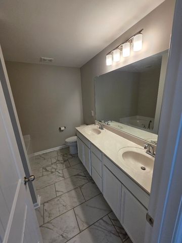 156 Rising Pvt Ln, Gallatin, TN 37066