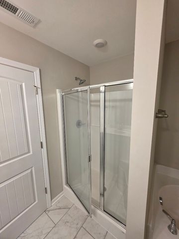 156 Rising Pvt Ln, Gallatin, TN 37066