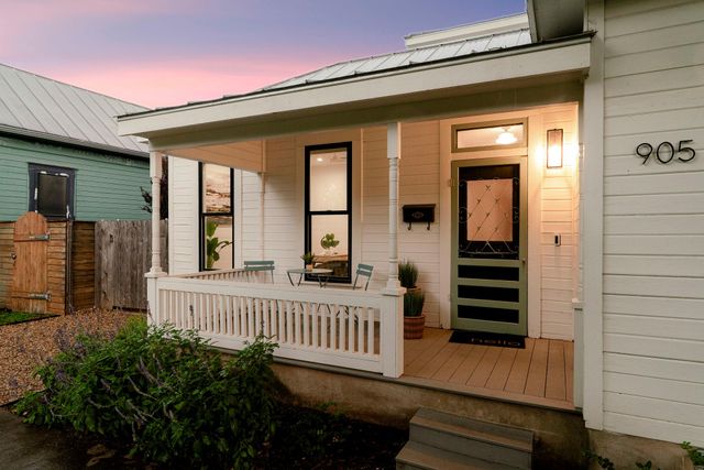905 E 2nd ST, Austin, TX 78702