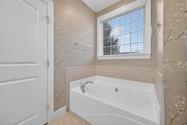 147 Cottonwood Creek Lane, Aiken, SC 29803