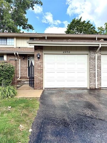 2852 Trailwood Drive, Rochester Hills, MI 48309