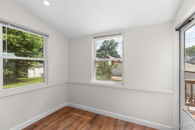 5676 Marquette Avenue, St Louis, MO 63139