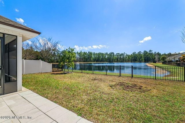 86642 SERENITY LAKE Court, Yulee, FL 32097
