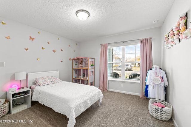 86642 SERENITY LAKE Court, Yulee, FL 32097