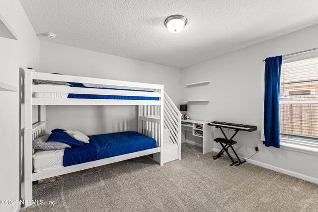 86642 SERENITY LAKE Court, Yulee, FL 32097