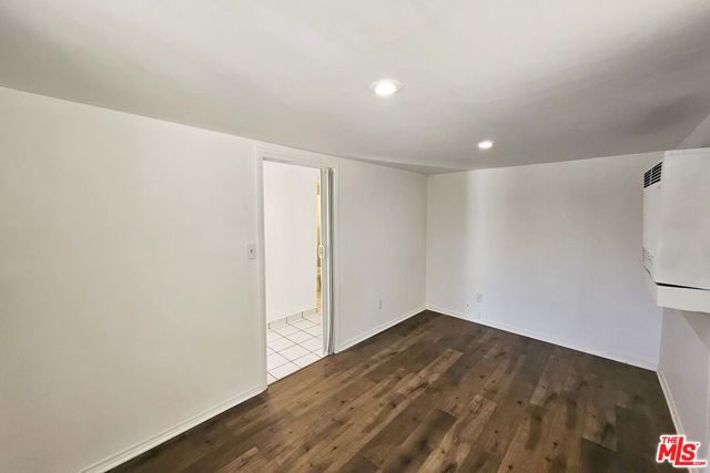 1718 Grafton Street, Los Angeles, CA 90026