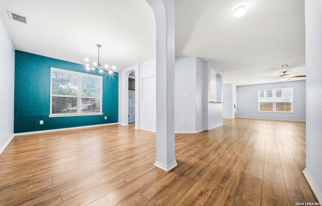 12543 Loving Ml, San Antonio, TX 78253