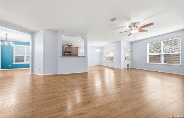 12543 Loving Ml, San Antonio, TX 78253