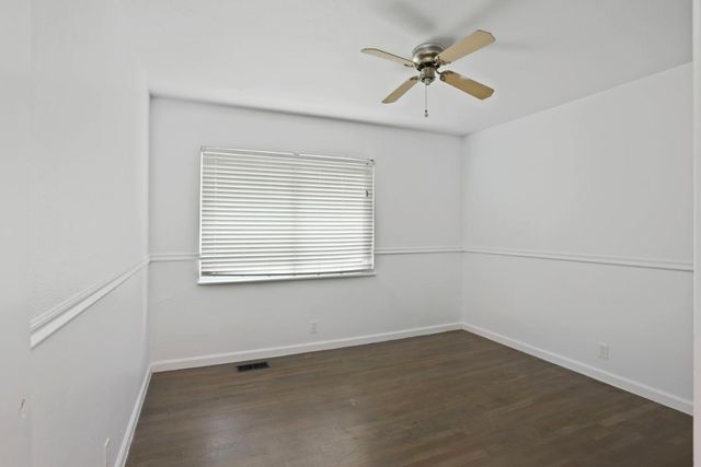 304 E Longview Ave, Stockton, CA 95207