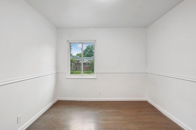 304 E Longview Ave, Stockton, CA 95207