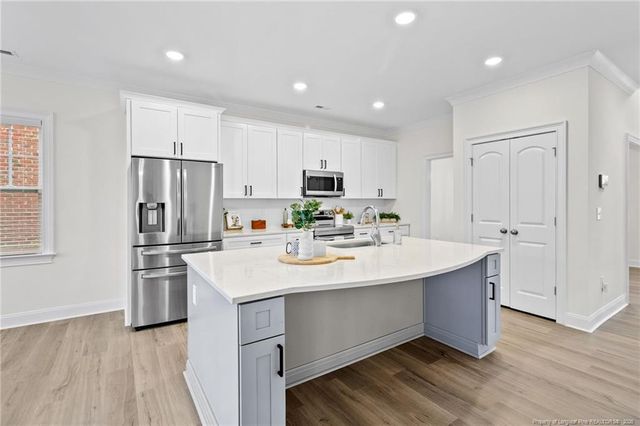 712 Bald Eagle Drive, Vass, NC 28394