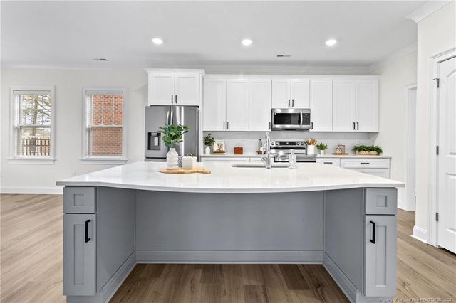 712 Bald Eagle Drive, Vass, NC 28394