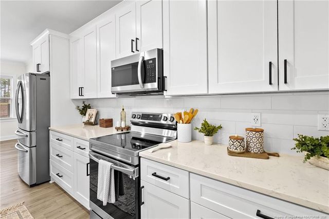 712 Bald Eagle Drive, Vass, NC 28394