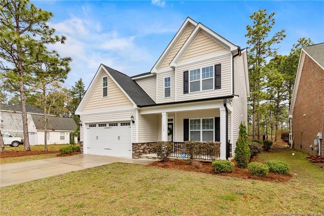 712 Bald Eagle Drive, Vass, NC 28394