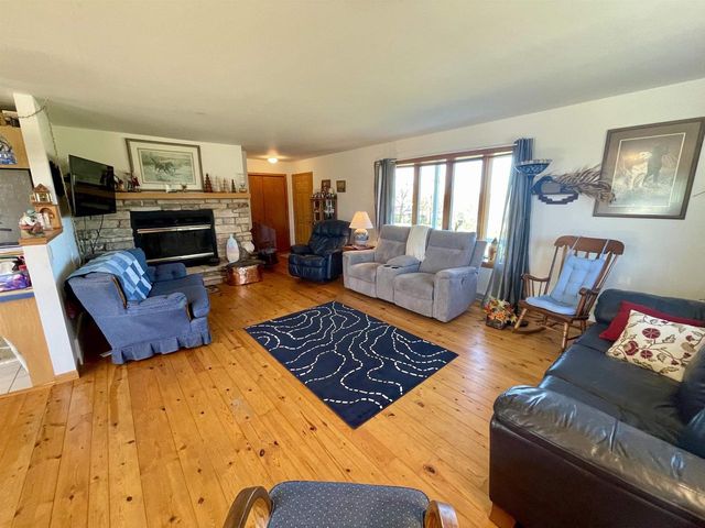 W1145 Dunphy Road, Albany, WI 53502