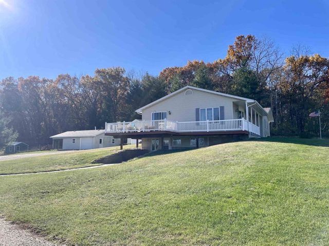 W1145 Dunphy Road, Albany, WI 53502