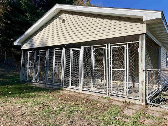 W1145 Dunphy Road, Albany, WI 53502