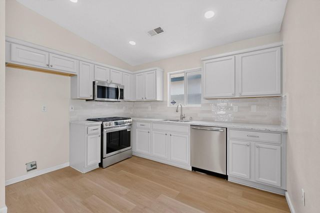 7719 Purple Fringe Road SW, Albuquerque, NM 87121