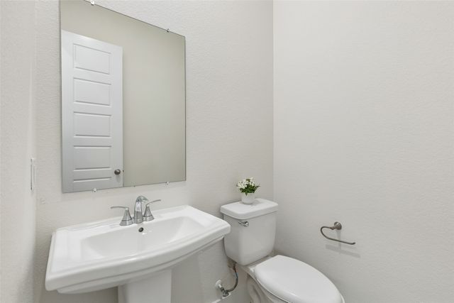 1729 Boxwood Row Drive, Aubrey, TX 76227