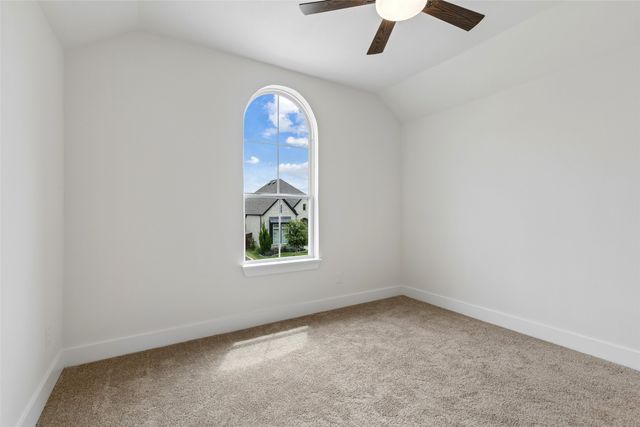 1729 Boxwood Row Drive, Aubrey, TX 76227