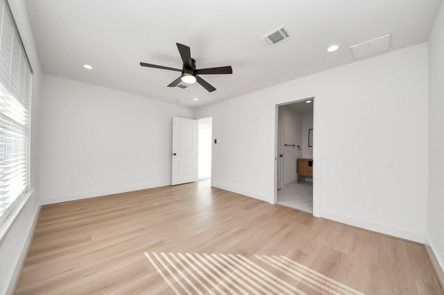 9261 Autauga Street, Houston, TX 77080