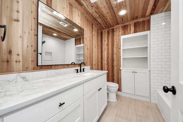 9261 Autauga Street, Houston, TX 77080