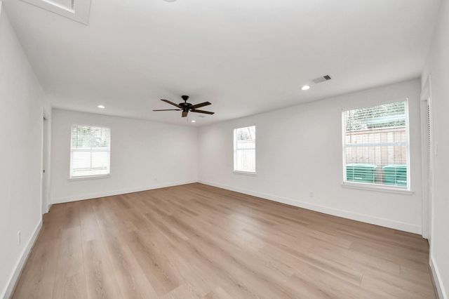 9261 Autauga Street, Houston, TX 77080