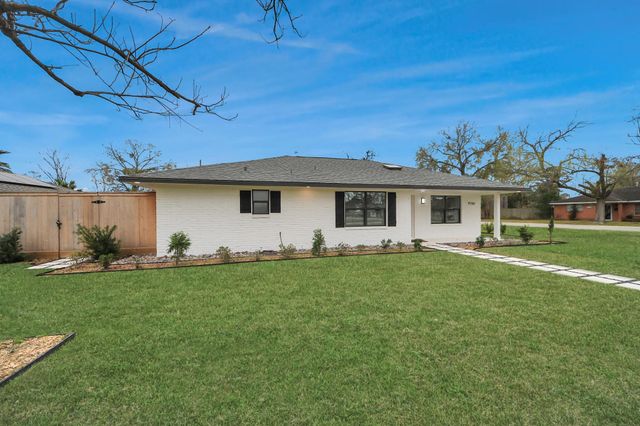 9261 Autauga Street, Houston, TX 77080