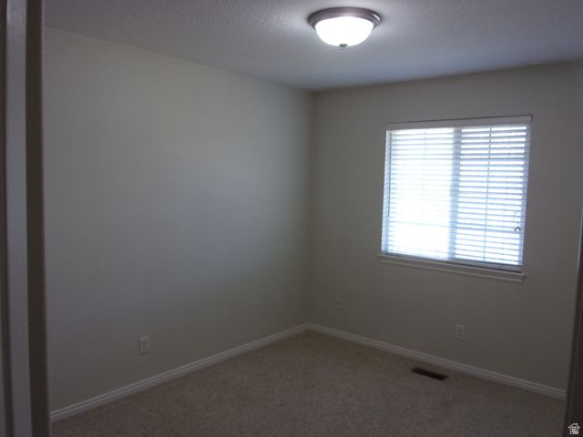 902 E HAMLET CIR, Midway, UT 84049