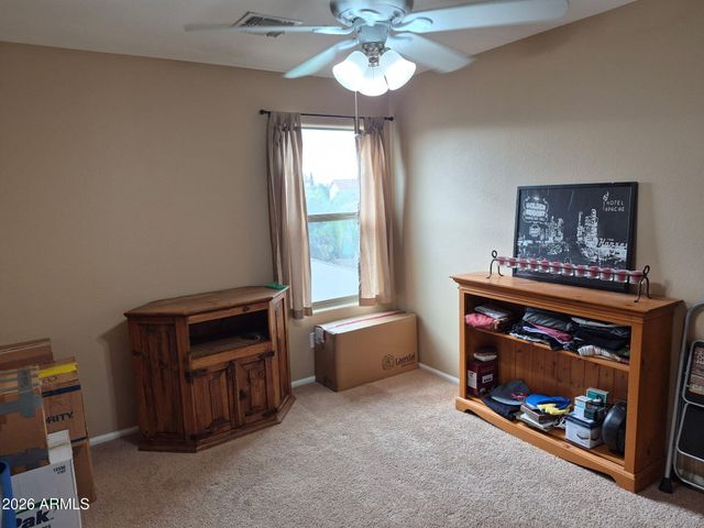 2411 W LUCIA Drive, Phoenix, AZ 85085