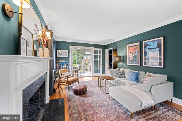 4820 LINNEAN AVE NW, Washington, DC 20008