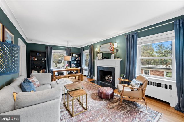 4820 LINNEAN AVE NW, Washington, DC 20008