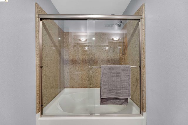 2220 Gellert Blvd 4303, South San Francisco, CA 94080