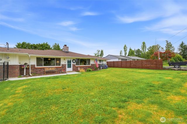 3707 128th Street E, Tacoma, WA 98446