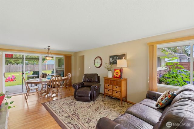 3707 128th Street E, Tacoma, WA 98446