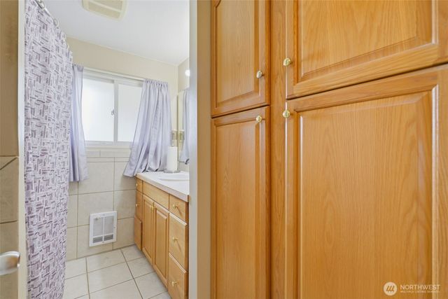 3707 128th Street E, Tacoma, WA 98446