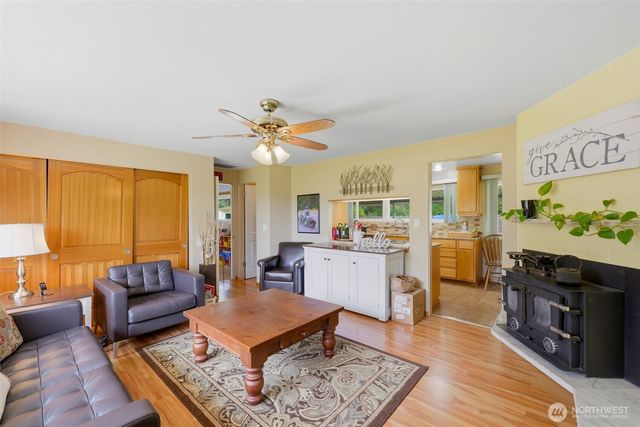 3707 128th Street E, Tacoma, WA 98446