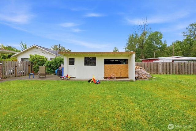 3707 128th Street E, Tacoma, WA 98446