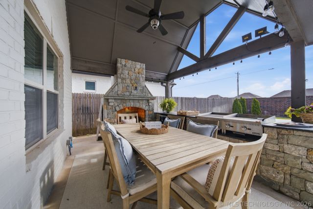 12444 S 66th East Avenue, Bixby, OK 74008