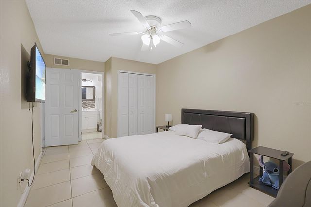 2408 BARLEY CLUB COURT 2, Orlando, FL 32837