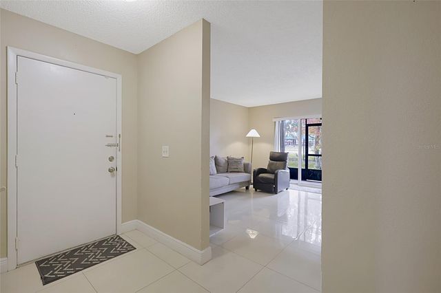 2408 BARLEY CLUB COURT 2, Orlando, FL 32837
