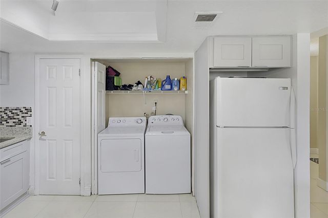 2408 BARLEY CLUB COURT 2, Orlando, FL 32837