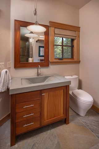 8215 Olana Court, Truckee, CA 96161